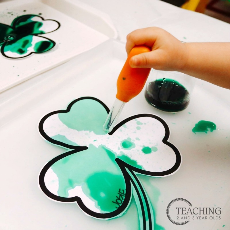 Free Shamrock Outline Printable